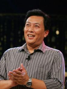 唐国强 照片,光影中的历史巨匠